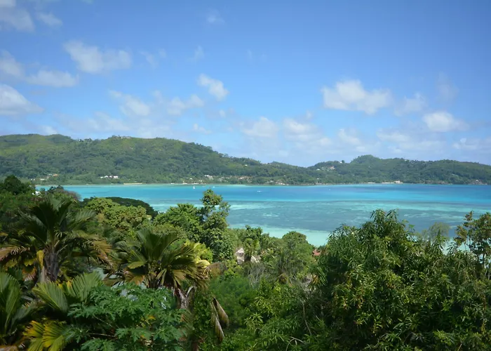 Apartment Manfiyo Anse Boileau